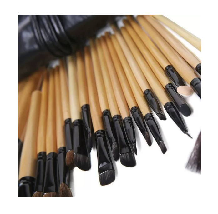 Set 32 Brochas Para Maquillaje (Variedad De Colores)